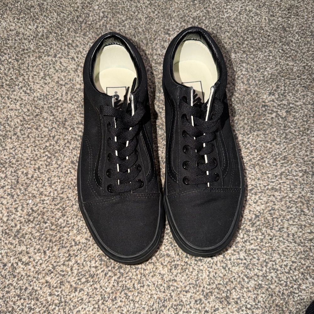 Women’s black old school vans